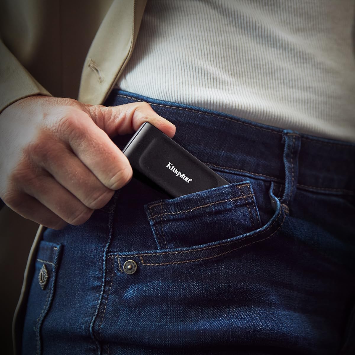 Kingston XS1000 2TB SSD | Pocket-Sized | USB 3.2 Gen 2 | External Solid State Drive | Up to 1050MB/s | SXS1000/2000G