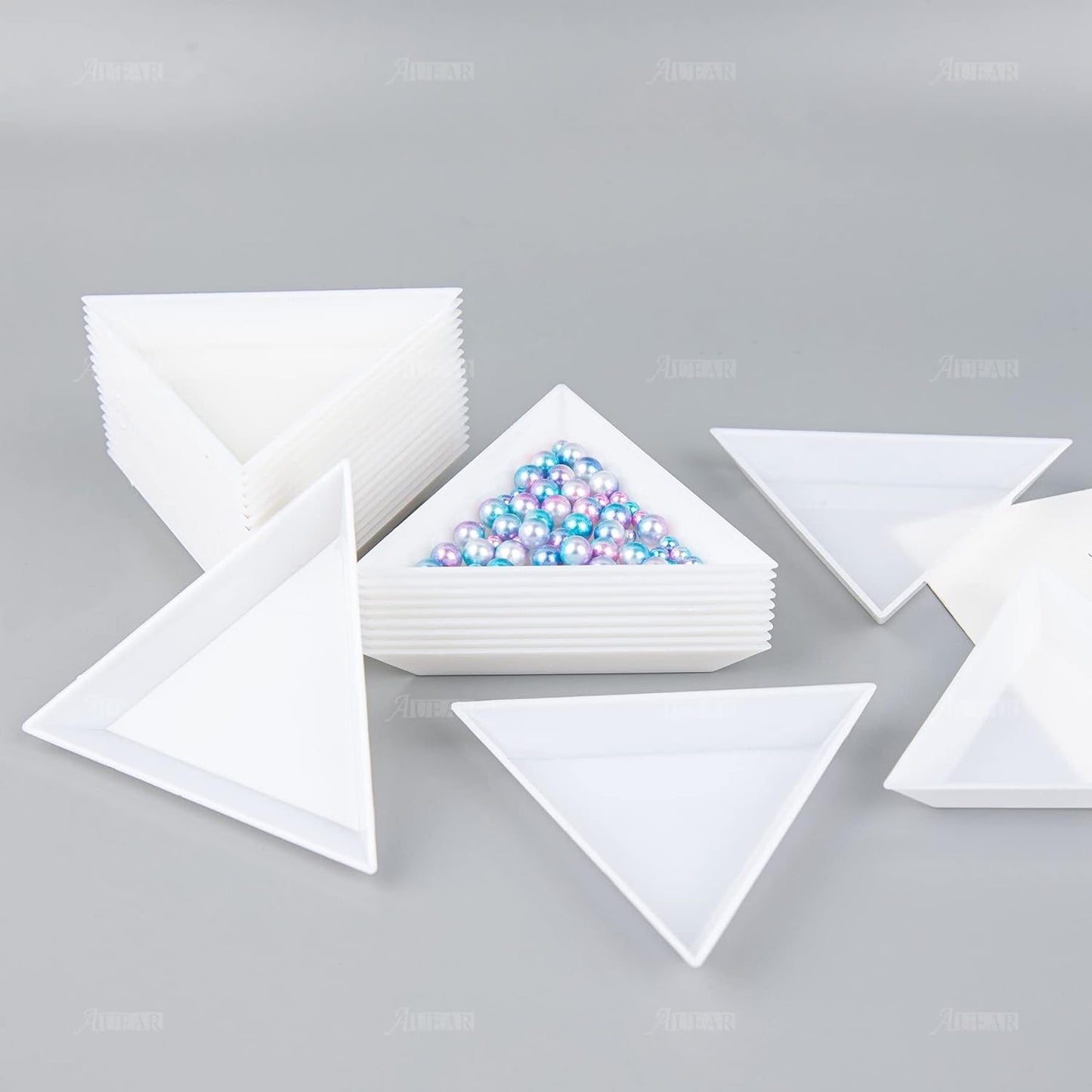 AUEAR, 120 Pack Triangle Sorting Trays Bead Storage Plates Plastic Nail Art for DIY Craft