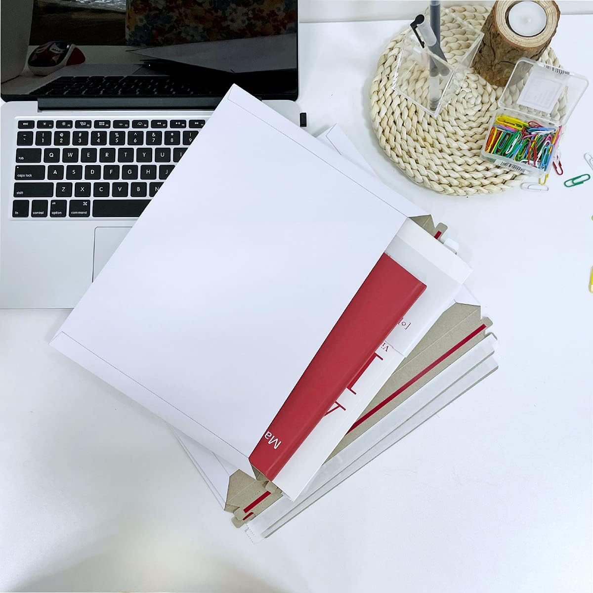 30 Pack White Rigid Mailers 12.5x9.45 Inches - Can Keep Flat Kraft Cardboard Mailer, Suitable for Protecting Shipping Gift Cards, Invitations, Photos, Documents