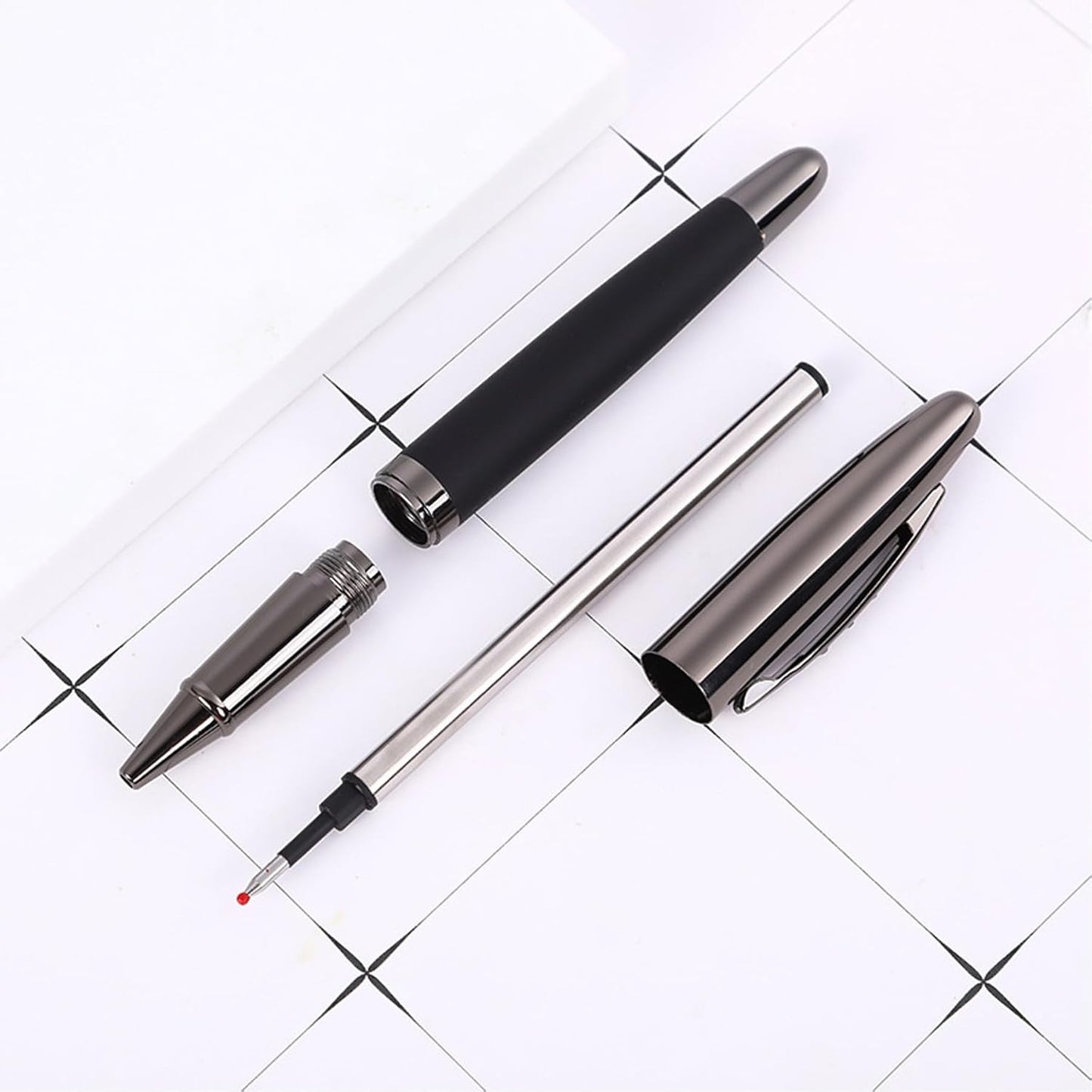 HeTaoCat Gel Rollerball Pen Refills, Roller Ball Fine Point 0.5mm, Black Ink Refill Pack of 5 - Replaceable Ballpoint Pen Refills Medium Point (Red)