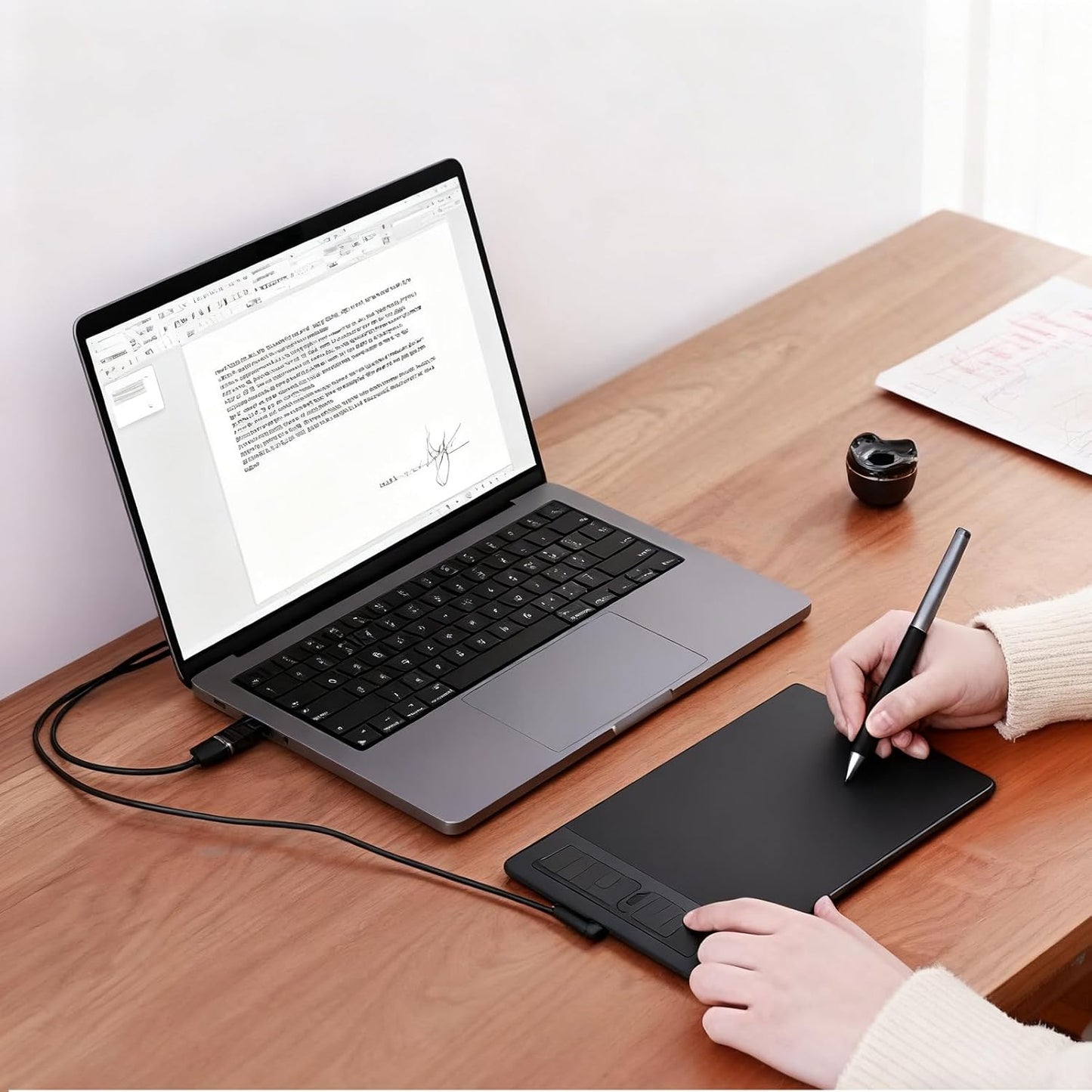 HUION Drawing Tablet Inspiroy 2 Small, Digital Art Tablet with Scroll Wheel, 6 Hotkeys, Battery-Free Stylus, Graphics Tablet for Drawing, Design, Writing, Work with PC, Mac & Android, Black