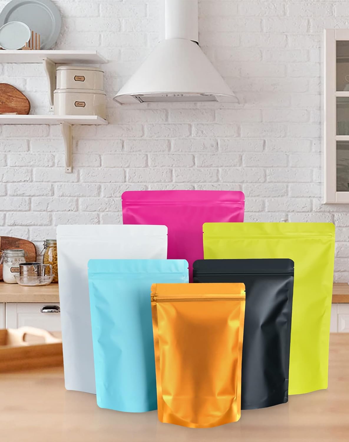 100 Pack Resealable Stand Up Bags,7.9" x 11.8" Smell Proof Pouch Sealable Foil Pouch Bags for Packaging (Gold)