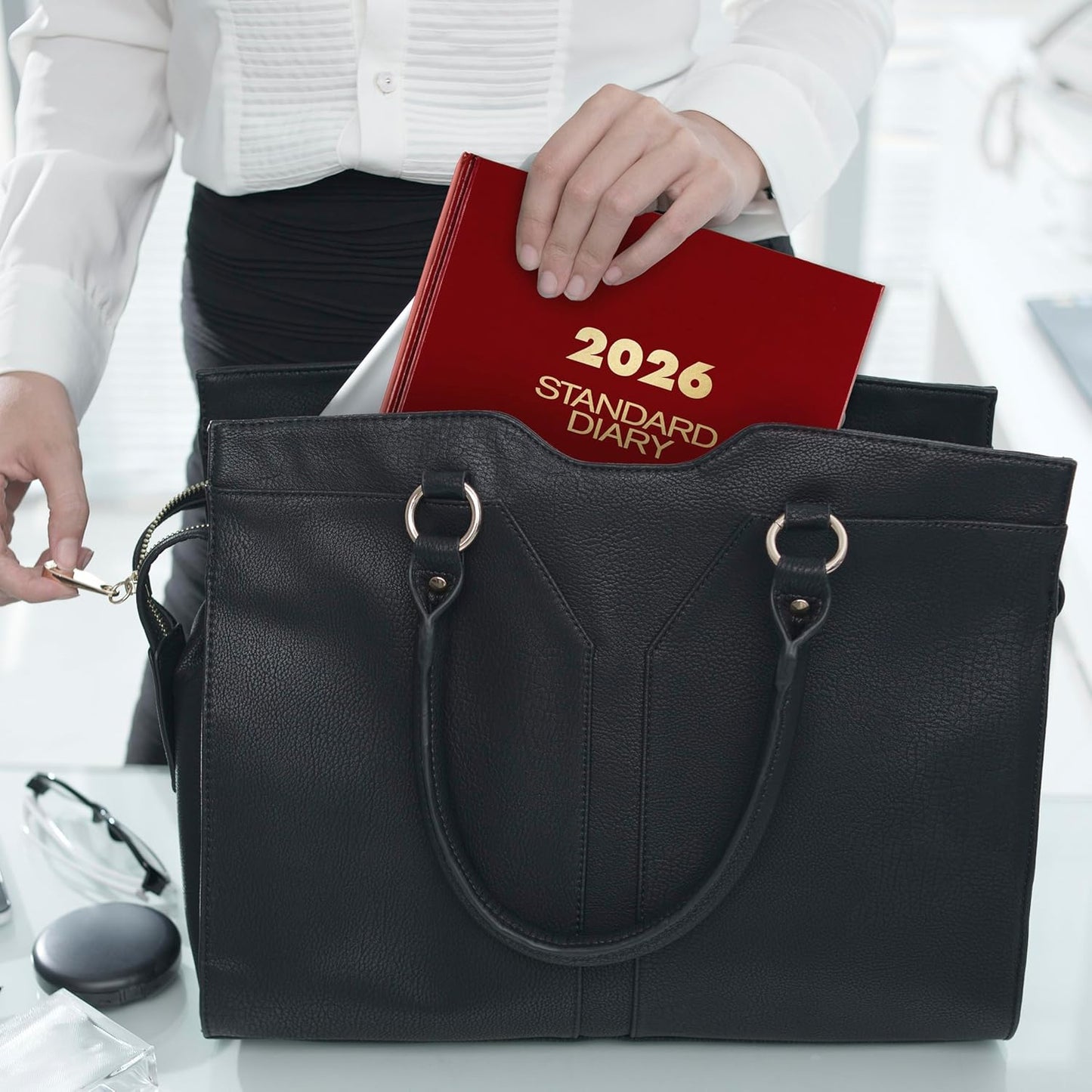 AT-A-GLANCE 2026 Diary, Standard Diary, Daily, 7-1/2" x 9-1/2", Medium, 12-Month, Hardcover, Red (SD3741326)