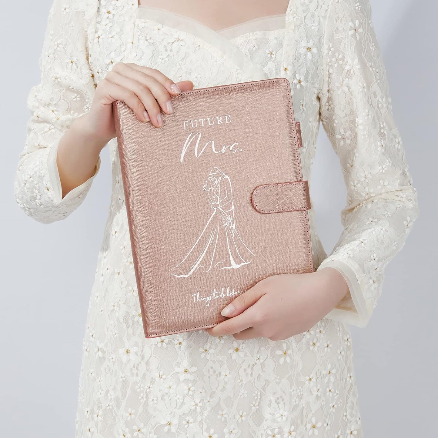AW BRIDAL Best Engagement Gifts for Fiance Her Wedding Gifts For Bride To Be∣ Future Mrs Leather Wedding Planning Book And Organizer Engagement Journal Notebook Budget Binder, 140 Pages, Rose Gold